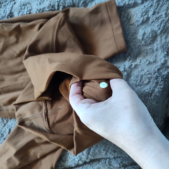 Lululemon Instill Highrise leggings - Picture 7 of 7